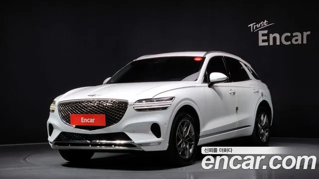 Фотография автомобиля — Genesis GV70 2.5T Бензин 2WD