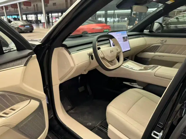 Onvo L90 — Фото автомобиля 5