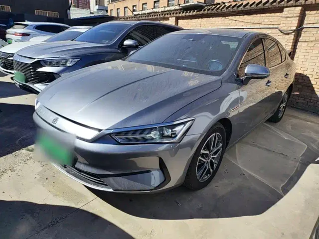 Фотография автомобиля — BYD Qin PLUS