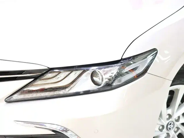 Toyota Camry — Фото автомобиля 18