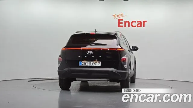 Hyundai Kona — Фото автомобиля 4