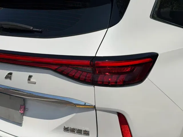 Haval H6 — Фото автомобиля 25