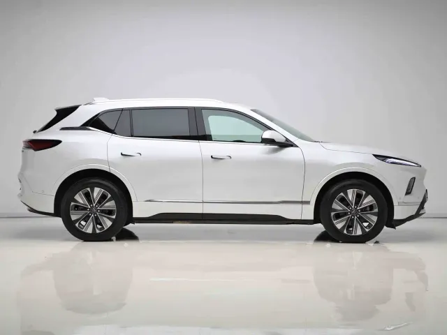 Buick E5 — Фото автомобиля 8