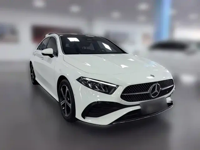 Mercedes-Benz A-Class — Фото автомобиля 5