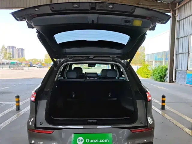 Geely Galaxy E5 — Фото автомобиля 18