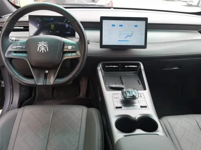BYD Qin PLUS — Фото автомобиля 9