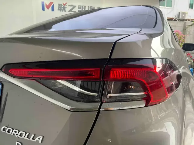 Toyota Corolla — Фото автомобиля 10