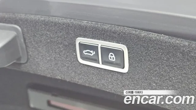 Genesis G80 Бензин 2.5 турбо AWD — Фото автомобиля 14