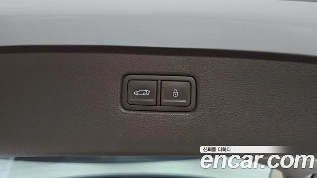 Genesis GV80 — Фото автомобиля 20