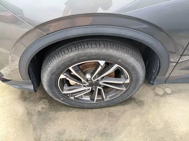 Geely Binyue — Фото автомобиля 22