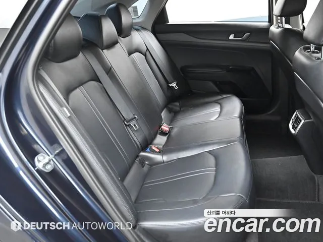 Kia K5 Generation 3 — Фото автомобиля 12