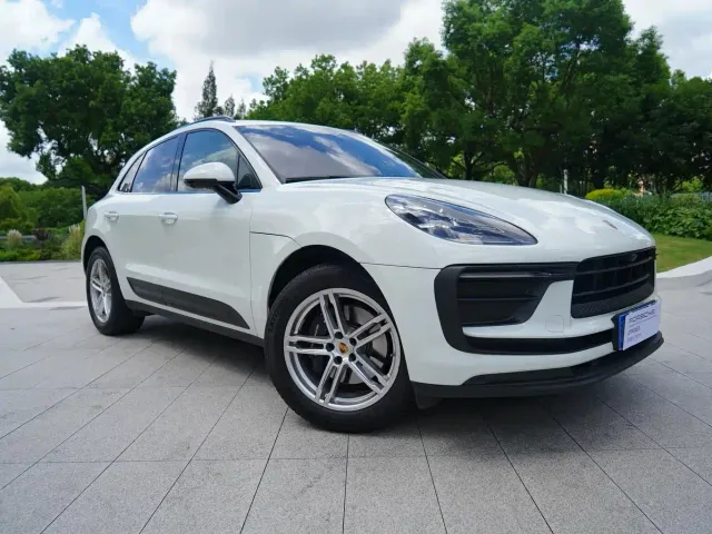 Porsche Macan — Фото автомобиля 15
