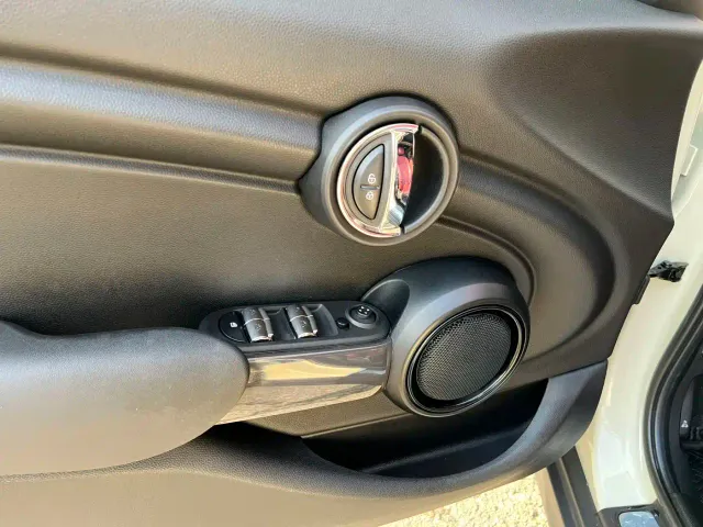 MINI Hatch — Фото автомобиля 6