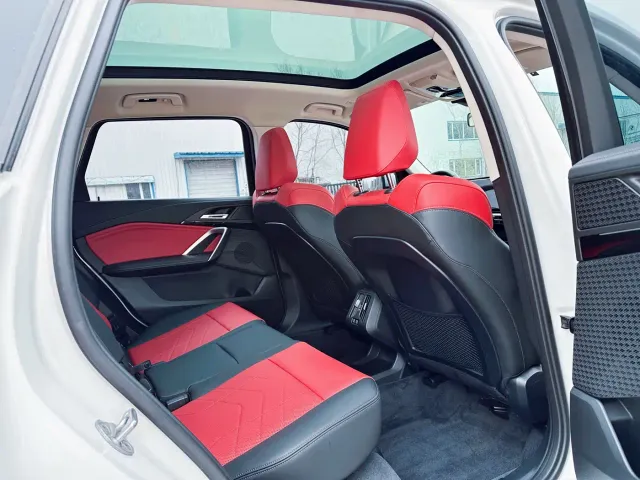 BMW X1 — Фото автомобиля 10