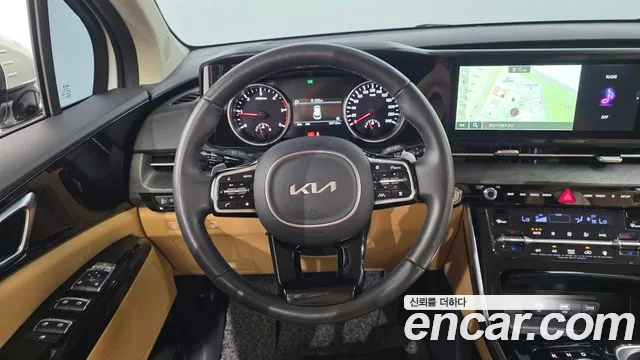 Kia Carnival Generation 4 — Фото автомобиля 22