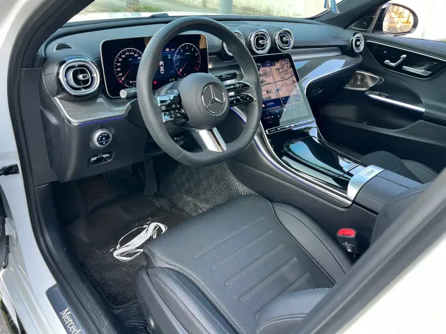 Mercedes-Benz C-Class — Фото автомобиля 9