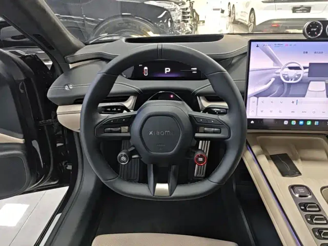 Xiaomi SU7 — Фото автомобиля 10