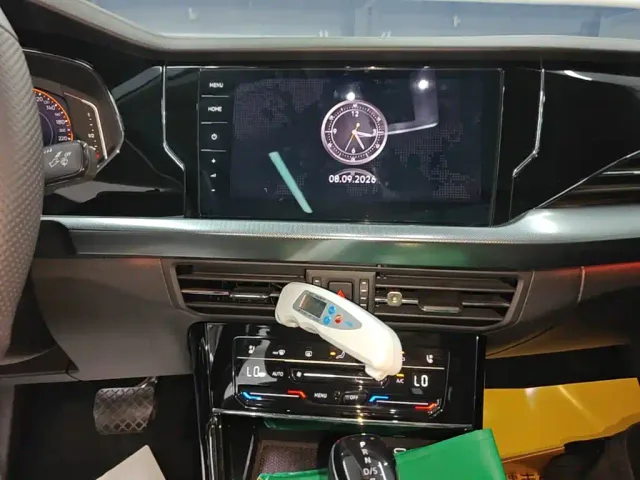 Volkswagen Passat — Фото автомобиля 12