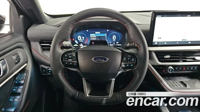 Ford Explorer 6th Gen — Фото автомобиля 19