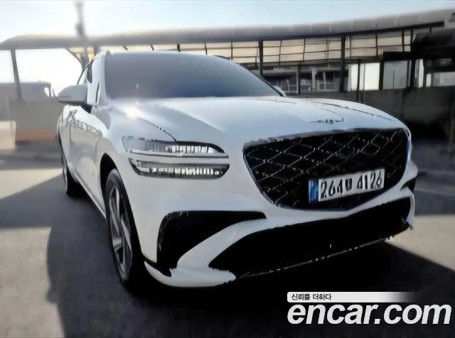 Genesis GV70 2.5T Бензин 2WD — Фото автомобиля 3
