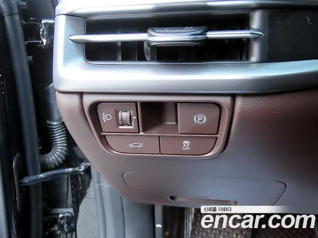 Hyundai Grandeur GN7 — Фото автомобиля 13