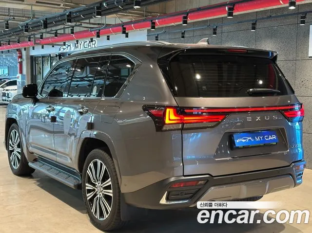 Lexus LX — Фото автомобиля 4