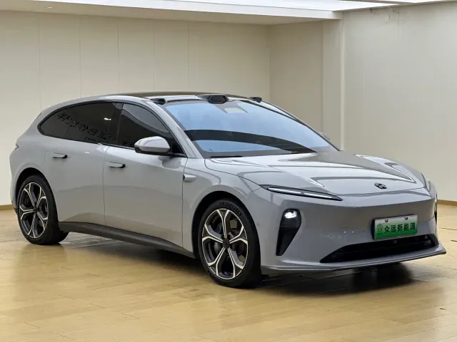 Nio ET5 Touring — Фото автомобиля 5
