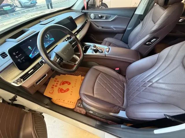Chery Tiggo 8 PRO 2022 390T 2WD Vast Edition 5-seater — Фото автомобиля 9