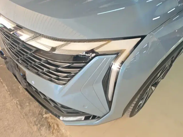 Geely Boyue L — Фото автомобиля 23