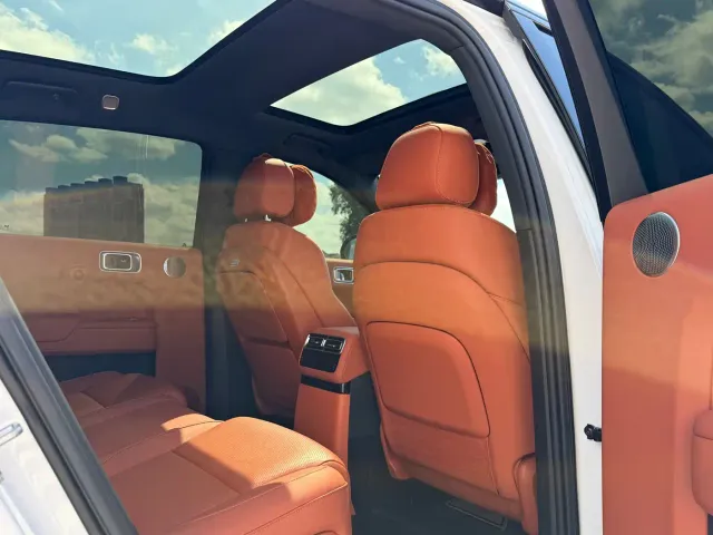 Li Auto L7 — Фото автомобиля 12