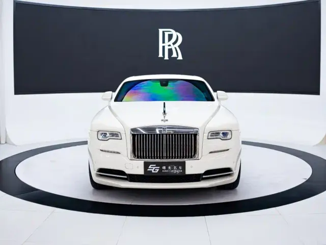 Rolls-Royce Wraith — Фото автомобиля 2