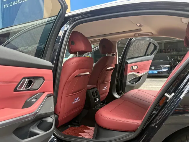 BMW 3 Series — Фото автомобиля 10