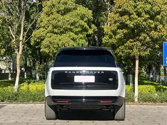 Land Rover Range Rover — Фото автомобиля 5
