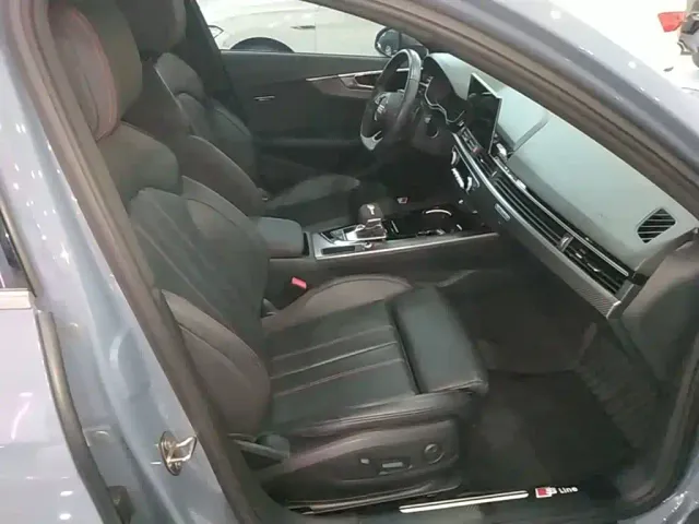 Audi A4L — Фото автомобиля 24