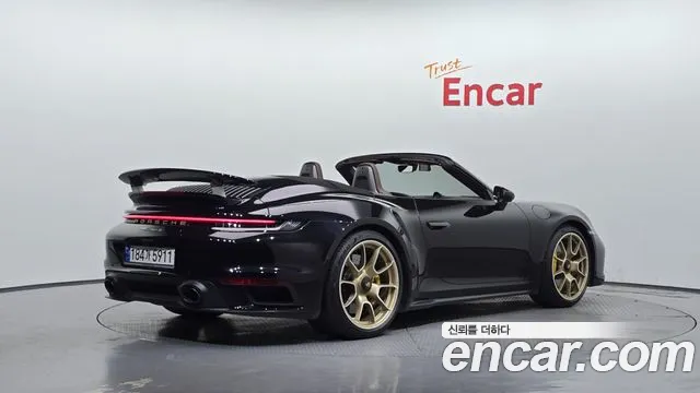 Porsche 911 Turbo S Кабриолет — Фото автомобиля 2
