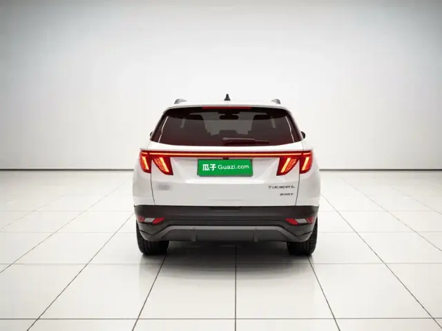 Hyundai Hyundai Tucson 2023 Tucson L 1.5T Automatic 2WD DLX Luxury Edition — Фото автомобиля 3