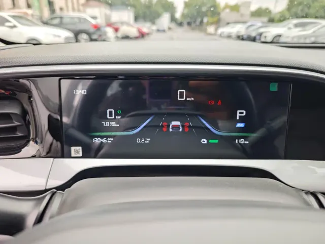 Geely Starry Wish — Фото автомобиля 24