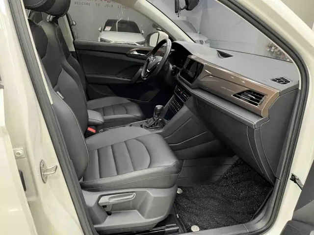 Volkswagen Tharu — Фото автомобиля 18
