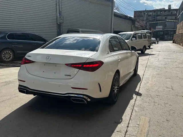 Mercedes-Benz C-Class — Фото автомобиля 10