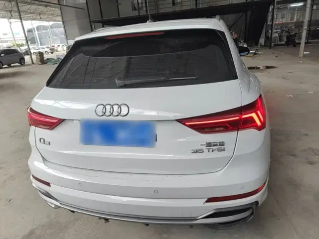 Audi Q3 — Фото автомобиля 5