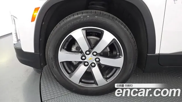 ChevroletGMDaewoo Traverse Traverse 3.6 AWD LT Leather Premium — Фото автомобиля 4