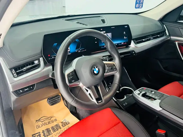 BMW X1 — Фото автомобиля 8