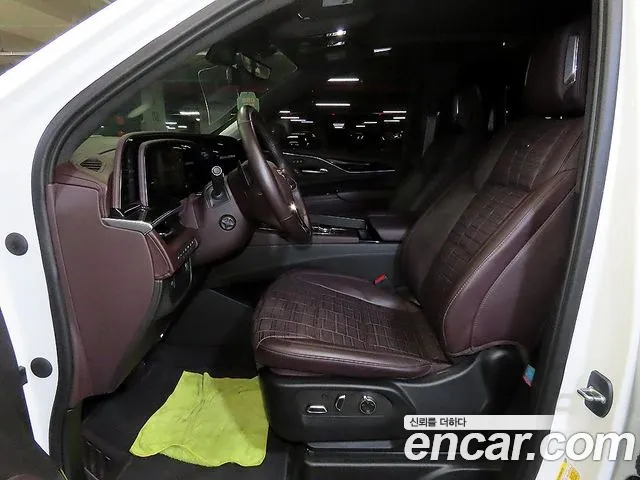 Cadillac Escalade Generation 5 — Фото автомобиля 5