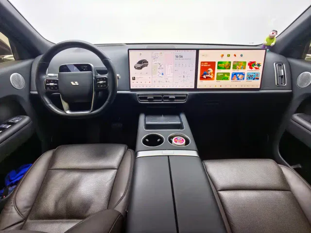 Li Auto L9 — Фото автомобиля 7