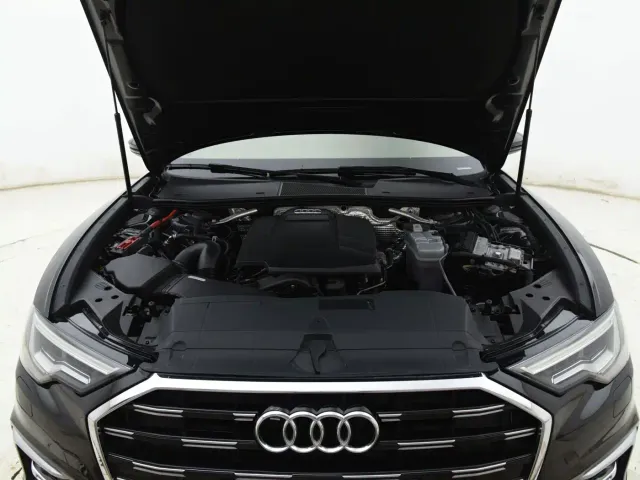 Audi A6L — Фото автомобиля 14
