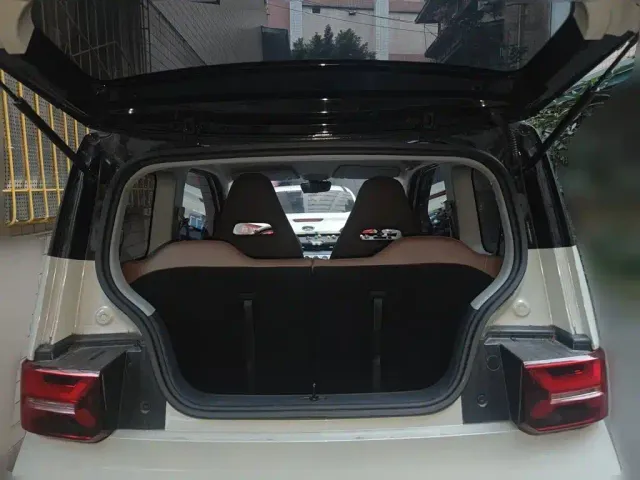 Wuling Hongguang Mini EV — Фото автомобиля 15