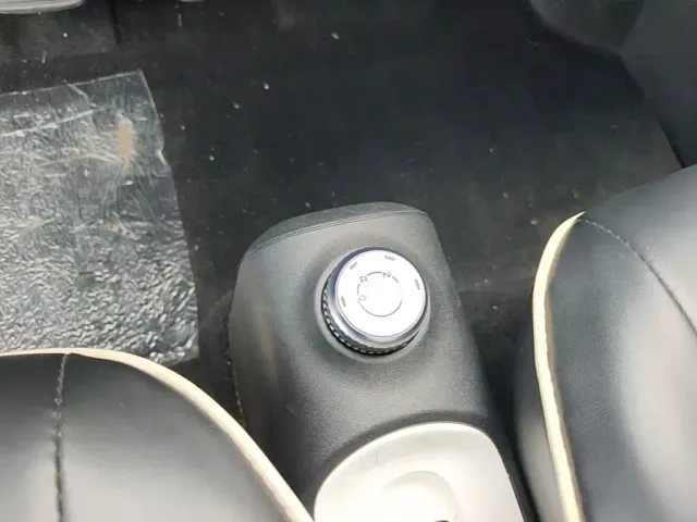 Wuling Hongguang Mini EV — Фото автомобиля 13