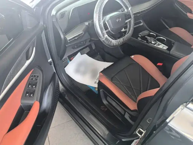 Changan Eado — Фото автомобиля 15