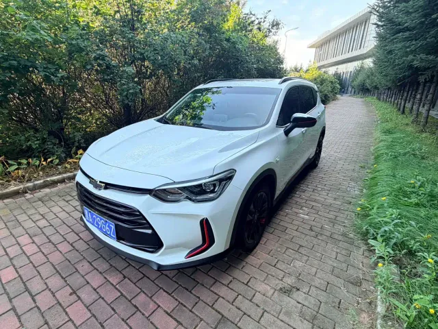 Фотография автомобиля — Chevrolet Orlando