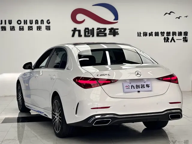 Mercedes-Benz C-Class — Фото автомобиля 12